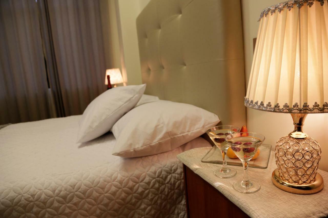 Puno Victoria Suites Bagian luar foto