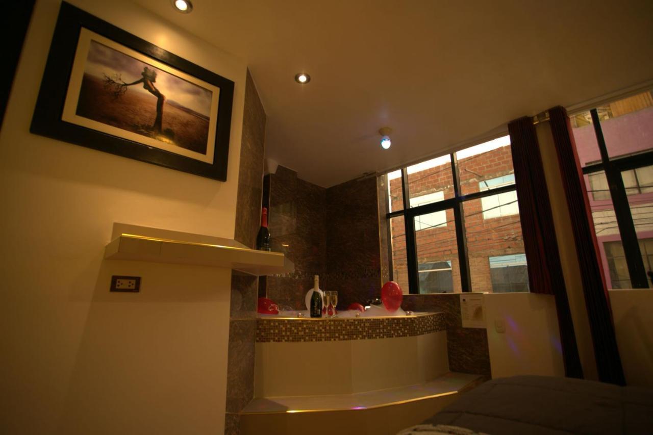 Puno Victoria Suites Bagian luar foto